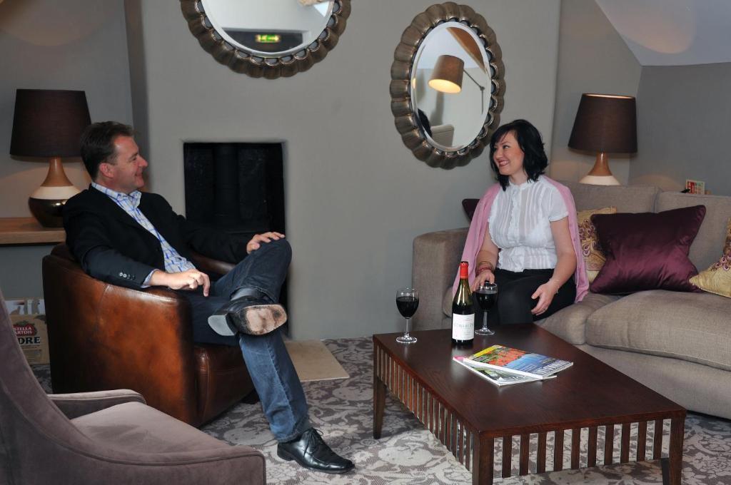 The Crown Of Crucis Country Inn And Hotel Cirencester Eksteriør bilde