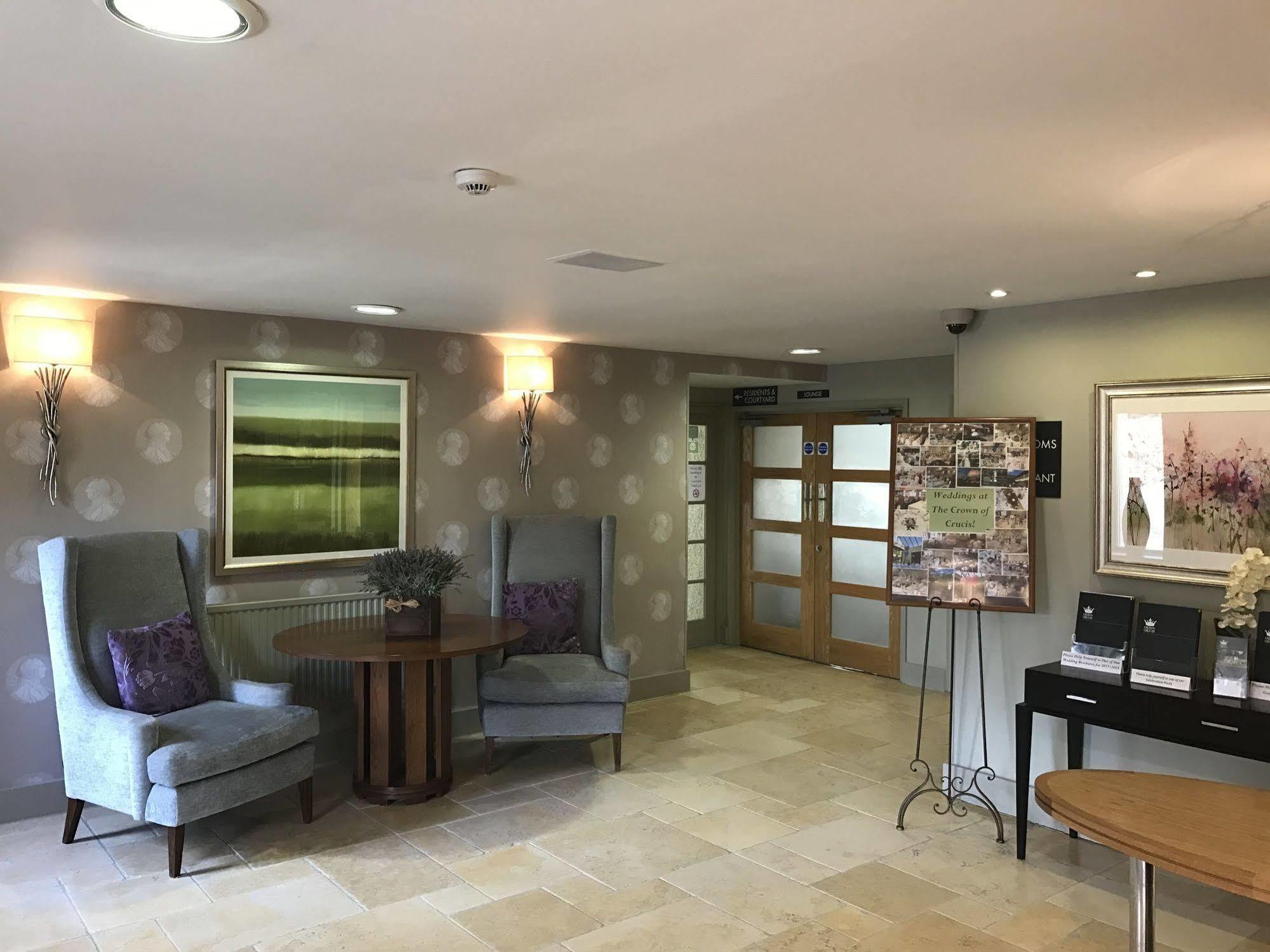 The Crown Of Crucis Country Inn And Hotel Cirencester Eksteriør bilde