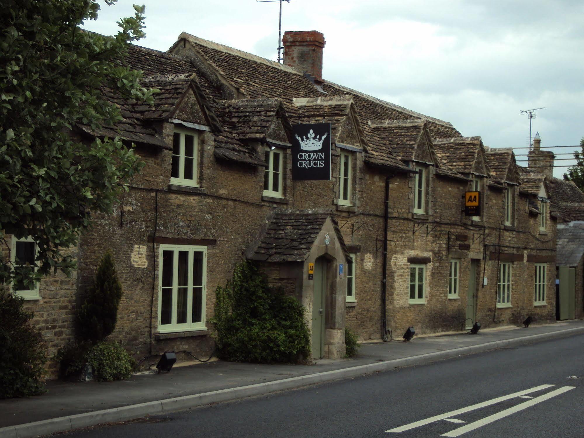 The Crown Of Crucis Country Inn And Hotel Cirencester Eksteriør bilde
